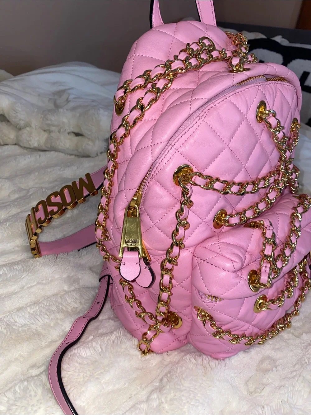 Moschino Pink Quilted Mini Backpack with Gold Chain Detail - Picture 2 of 5